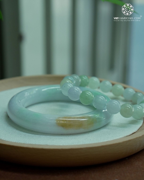 Vòng Nguyên Khối Cẩm Thạch Tứ Quý - Jadeite