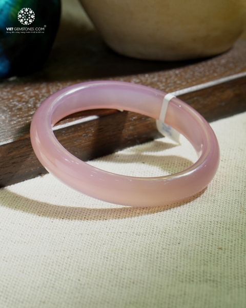 Vòng Nguyên Khối Chalcedony Hồng bản hẹ