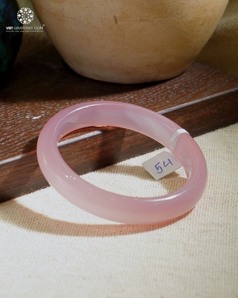 Vòng Nguyên Khối Chalcedony Hồng bản hẹ