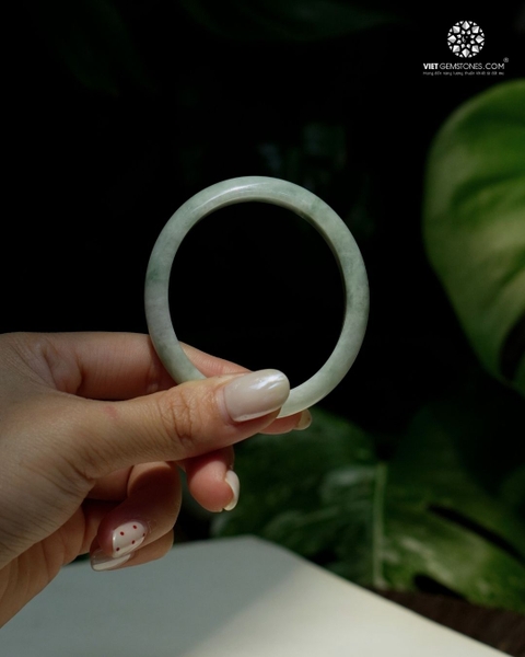 Vòng Nguyên Khối Cẩm Thạch Oval