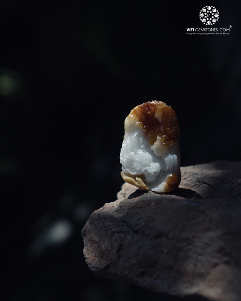 Rồng ngự Hoàng Phỉ