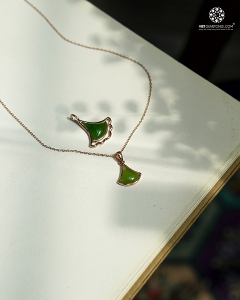 Mặt Dây Chuyền Ngọc Bích