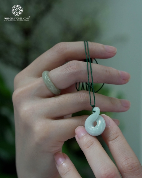 Mặt Dây Chuyền Pikorua Cẩm Thạch