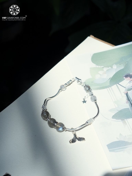 Lắc Tay Hắc Nguyệt Quang Charm Đuôi Cá