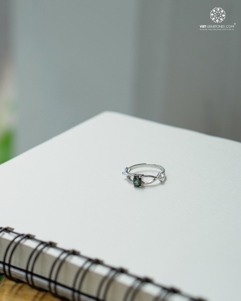 Nhẫn Bạc Nữ Đá Sapphire Buôn Hồ