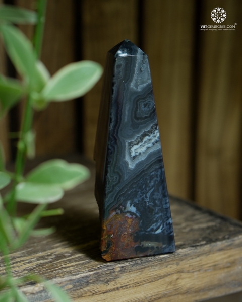 Trụ Đá Mã Não Tự Nhiên