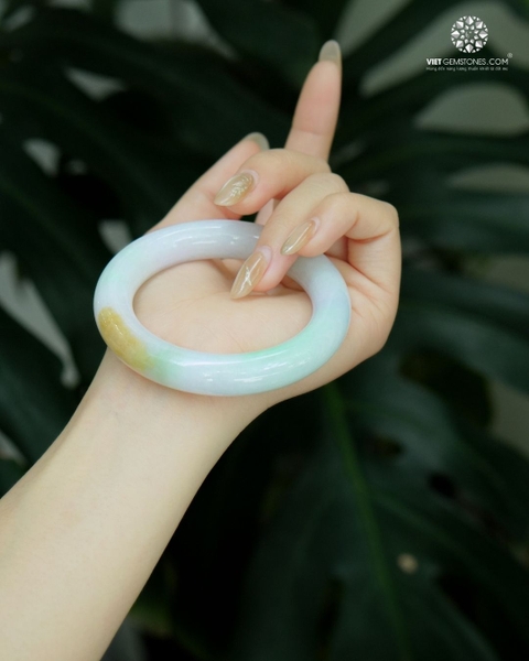 Vòng Nguyên Khối Cẩm Thạch Tứ Quý - Jadeite
