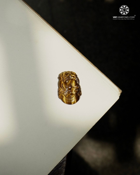 Móc khóa 12 Con Giáp đá Mắt Hổ Vàng - Tuổi Tuất