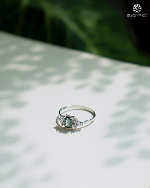 Nhẫn Bạc Nữ Sapphire Buôn Hồ 02