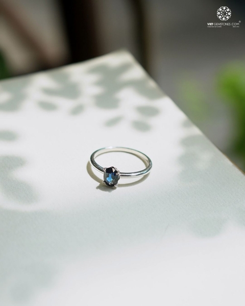 Nhẫn Bạc Sapphire Đắk Nông