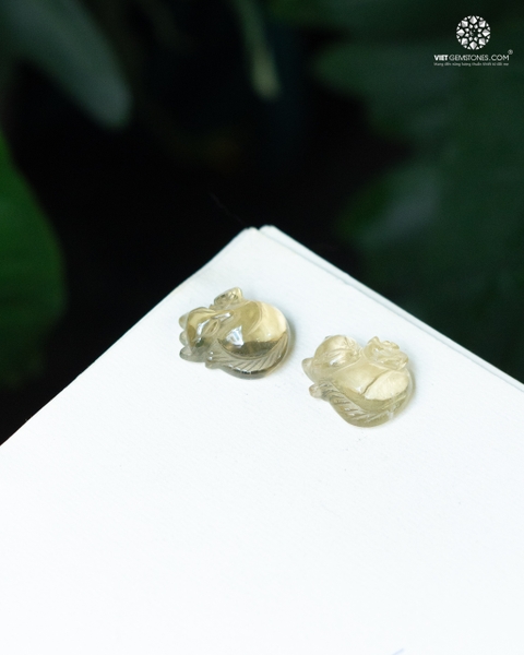 Mặt dây chuyền Hồ Ly Thạch Anh Vàng ôm Hoa Mẫu Đơn