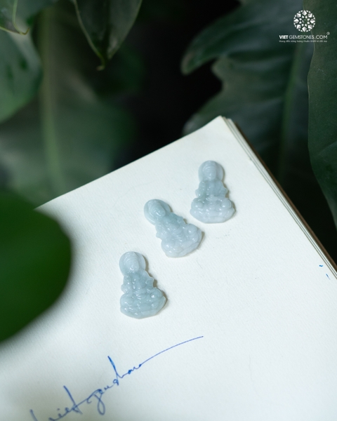 Mặt Dây Chuyền Quan Âm Bồ Tát Cẩm Thạch