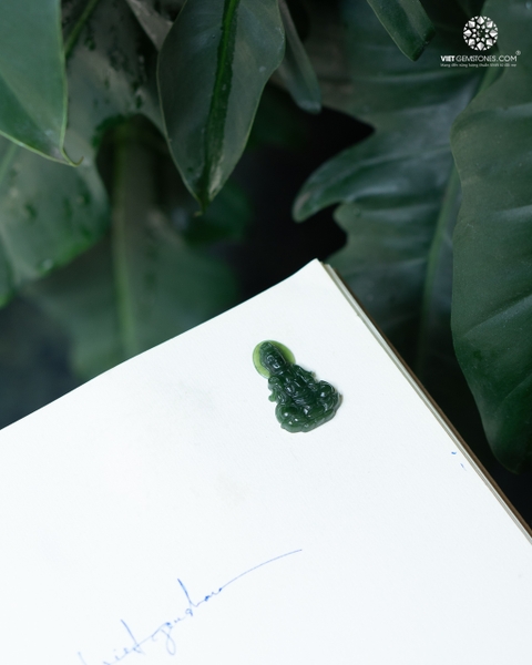 Mặt Dây Chuyền Phật Bà Quan Âm Ngọc Bích