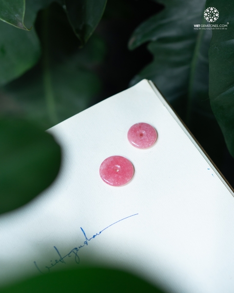 Mặt dây chuyền đồng điếu đá Đào Hoa Rhodochrosite