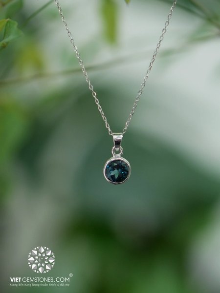 Mặt Dây Chuyền Topaz Bạc 950 Xi Bạch Kim (chưa kèm dây đeo)