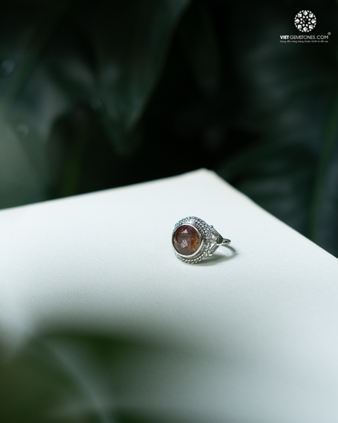 Nhẫn Bạc Đá Thạch Anh Tóc Đỏ Facet - Bạc 950 Phủ Bạch Kim