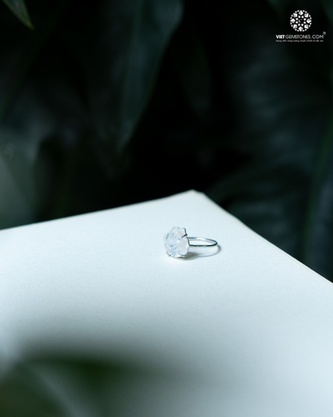 Nhẫn Bạc Hồ Ly Đá Mặt Trăng Moonstone - Bạc 950 Phủ Bạch Kim
