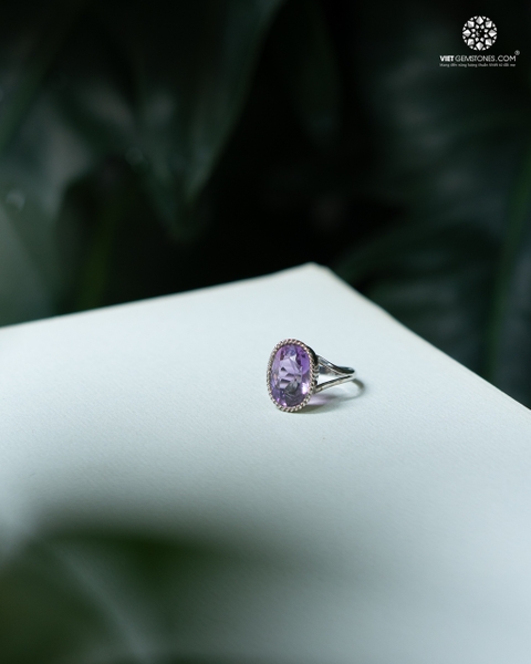 Nhẫn Bạc Đá Thạch Anh Tím Facet - Bạc 950 Phủ Bạch Kim