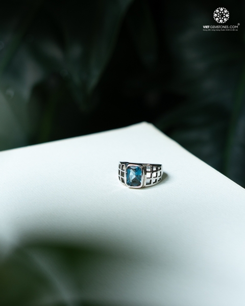 Nhẫn Bạc Nam Đá Topaz London - Bạc 950 Phủ Bạch Kim