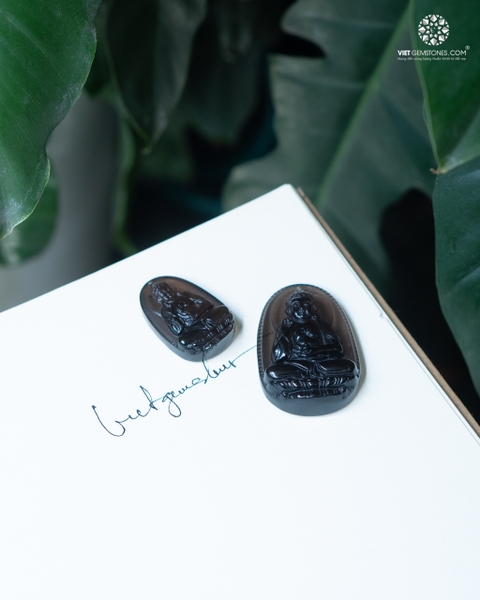 Mặt Dây Chuyền Phật A Di Đà Tuổi Tuất & Hợi Thạch Anh Khói