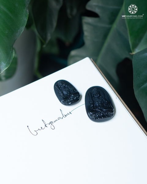 Mặt Dây Chuyền Bất Động Minh Vương Tuổi Dậu Đá Obsidian