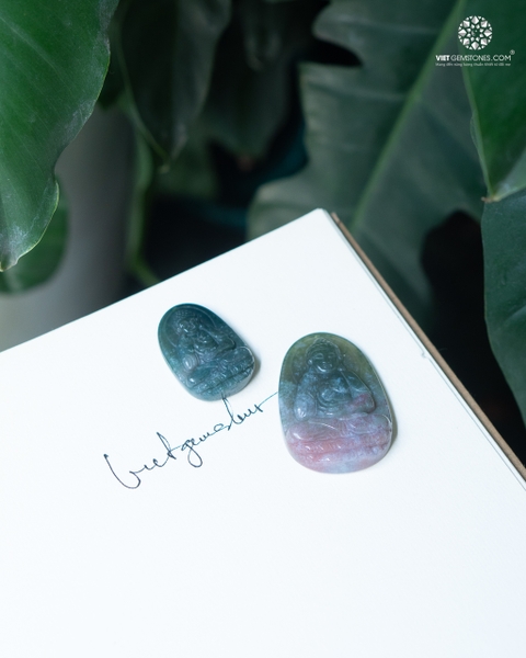 Mặt Dây Chuyền Đức Phật A Di Đà Tuổi Tuất, Hợi Chalcedony