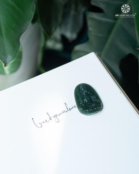 Mặt Dây Chuyền Bất Động Minh Vương Tuổi Dậu Ngọc Bích