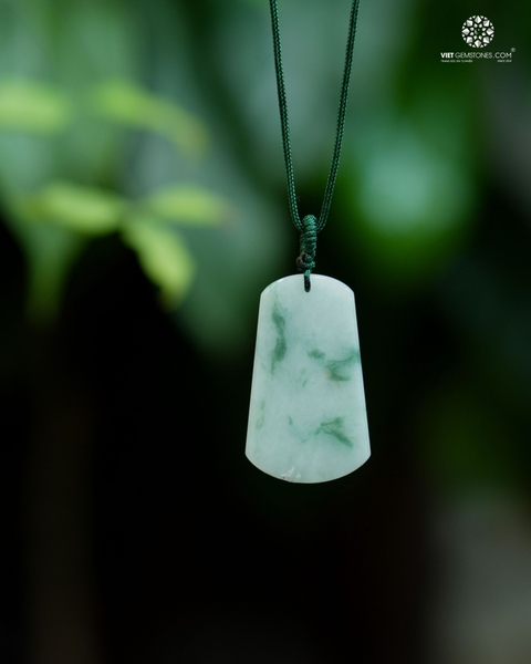 Mặt Dây Chuyền Vô Sự Bài Cẩm Thạch Hoa Bay - Jadeite
