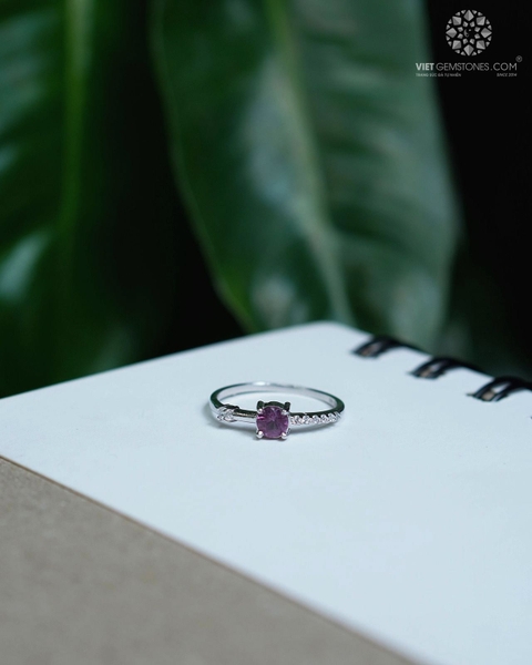 Nhẫn Bạc Spinel Đính Đá Bạc 950 Phủ Bạch Kim