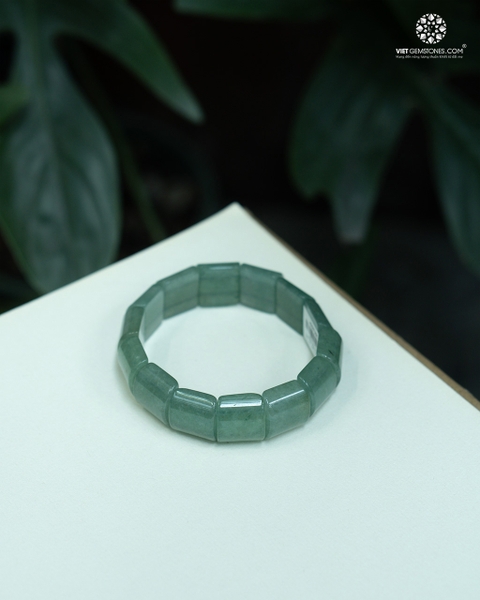 Vòng Tay Thạch Anh Dâu Xanh Dạng Bản