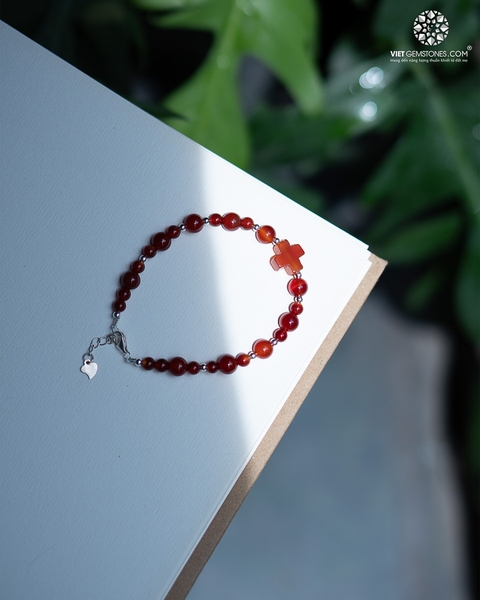 Lắc Tay Mân Côi Mã Não Đỏ 6mm Charm Bạc