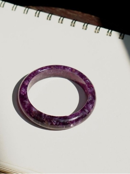 Vòng Nguyên Khối Đá Lepidolite - Vảy Rồng Tím