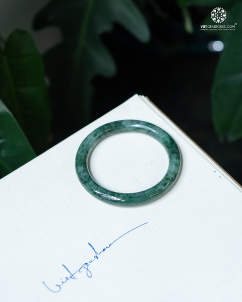 Vòng Nguyên Khối Cẩm Thạch Sơn Thuỷ Bản Đũa 8mm