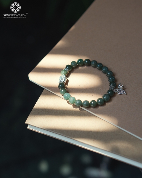 Vòng Tay Cẩm Thạch Dầu 8mm Phối Charm Phật