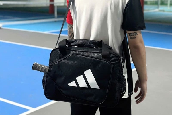 Túi đựng vợt pickleball thời trang cho người chơi hiện đại