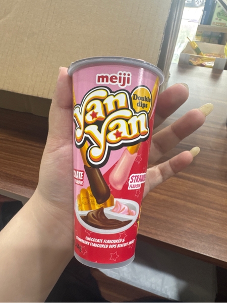 Bánh que YanYan Double Cream 44g
