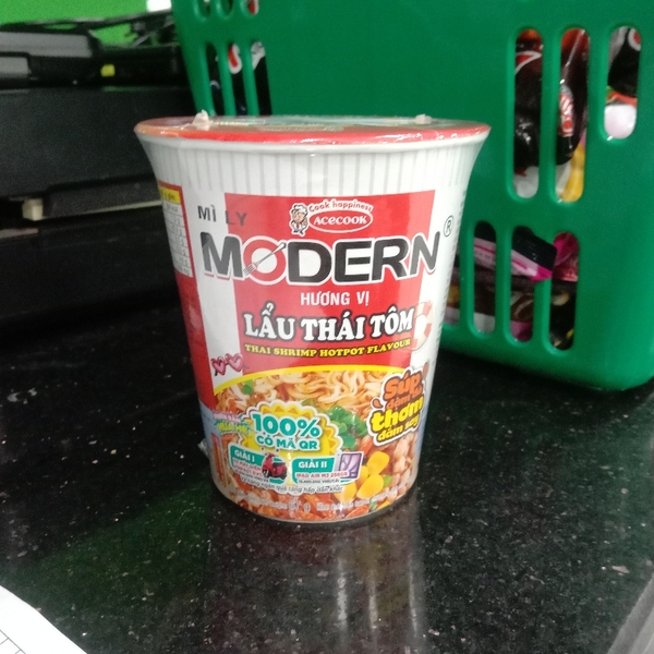 Mì Modern Lẩu Thái Tôm Ly 65G