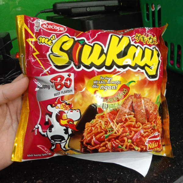Mì Siu Kay Vị Bò Acecook Gói 127G