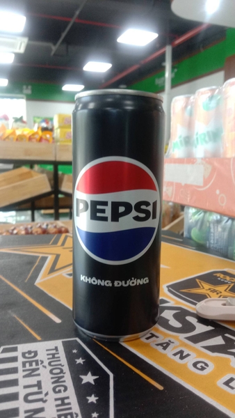Pepsi Black Không Đường lon 320ml
