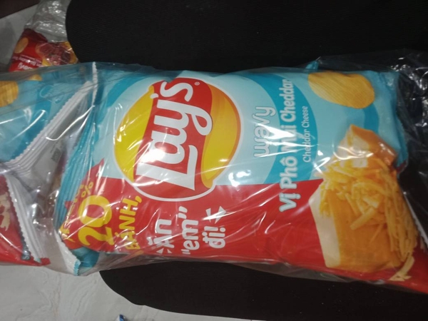 Lays Vị Phô Mai Cheddar 38g