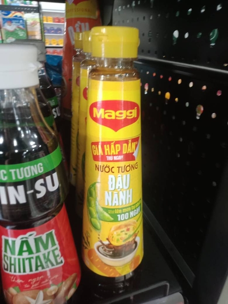 Nước Tương Maggi Đậu Nành Thanh Dịu Nắp Vàng 300ml