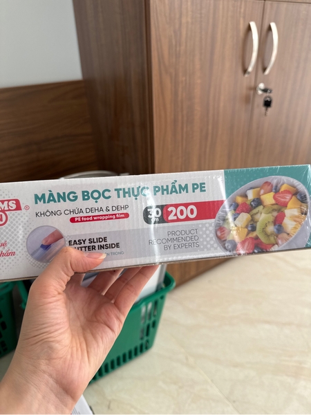 Màng bọc thực phẩm