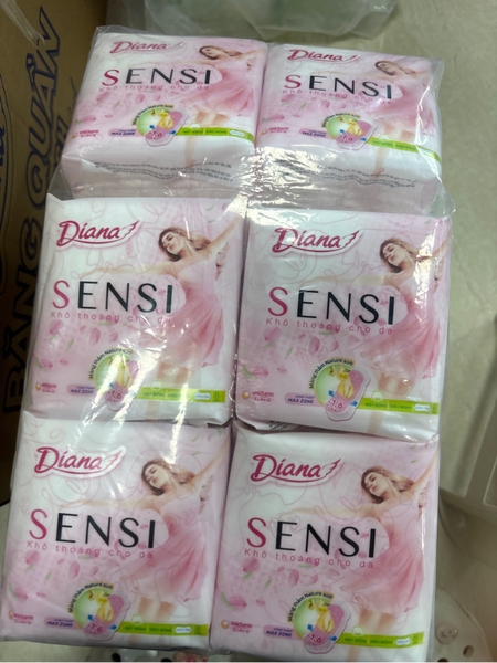 Diana sensi siêu mỏng không cánh 8m
