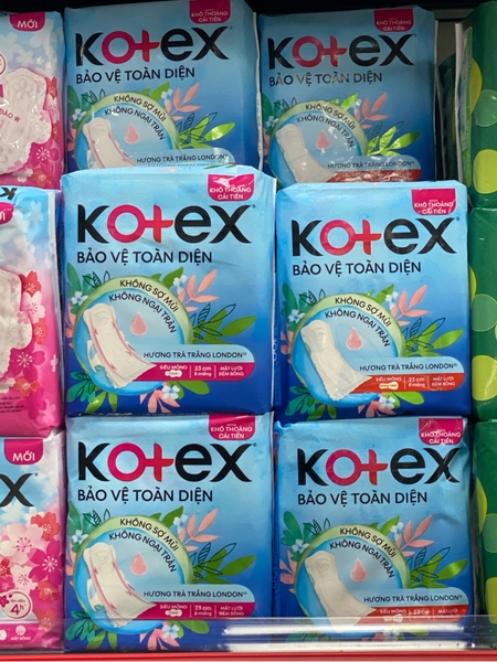 Kotex bảo vệ toàn diện hương trà trắng  london siêu mỏng có cánh
