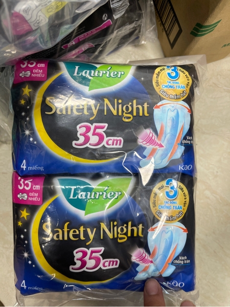 Laurier safety night 4miếng