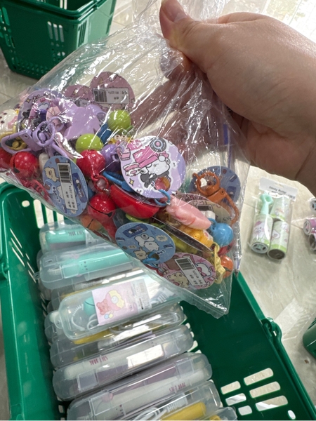 Móc khoá charm kèm tag DT16