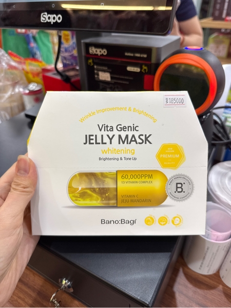 Mặt nạ  Vita Genic vàng