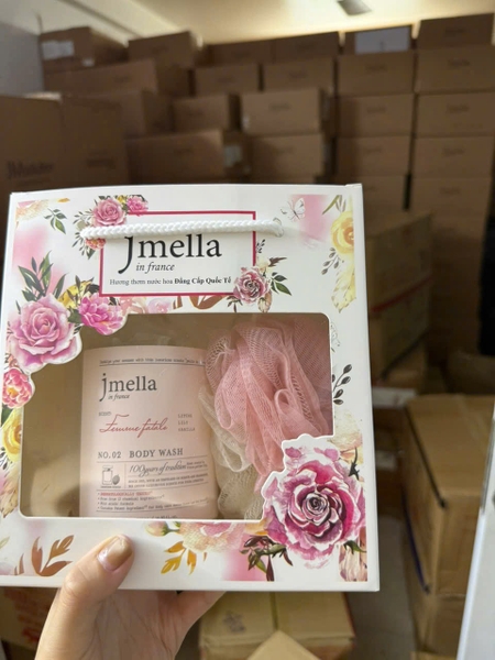 Set quà tặng sữa tắm Jmella