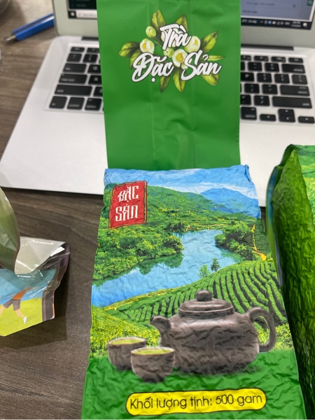 Trà Móc Câu Đặc Biệt Đặc Sản Tân Cương Thái Nguyên T400 - 500gr