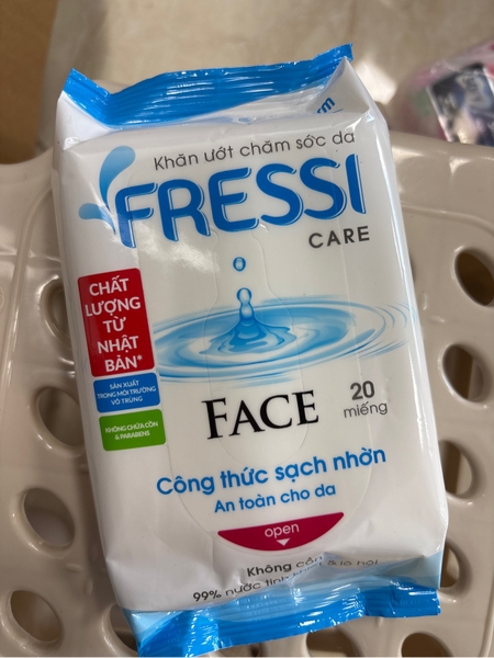 Khăn ướt fressi care face 20m
